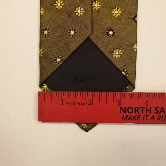 Hugo Boss Italian Neck Tie Men 100% Silk 56"x3.5" Gold Geometric Flowers - Picture 4 of 4